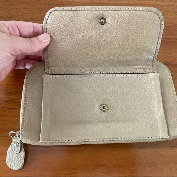 NWT &COA & dust bag Chloe Tan Leather Wallet - Picture 2 of 9